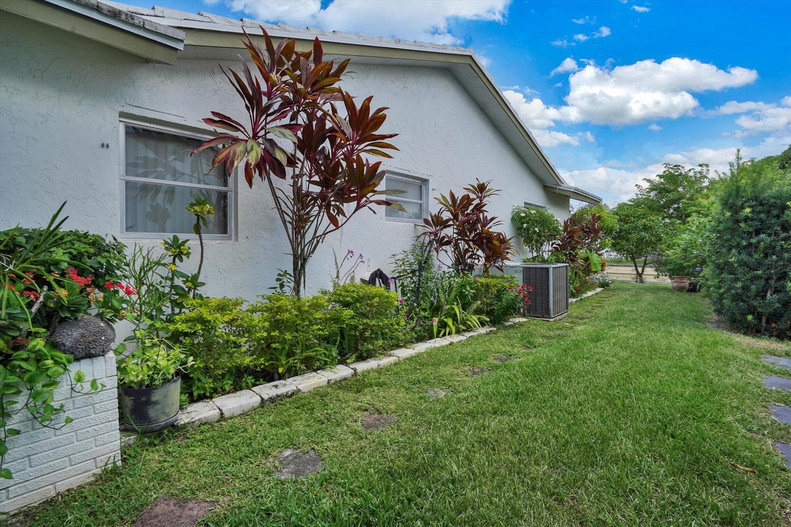 7107 NW 73RD Street, Tamarac, FL 33321 photo 5