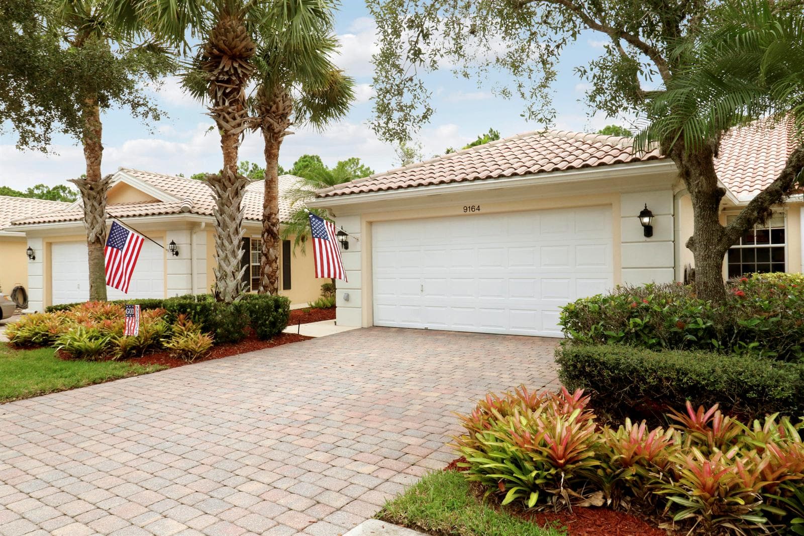 9164 SE Hawks Nest Court, Hobe Sound, FL 33455 photo 2