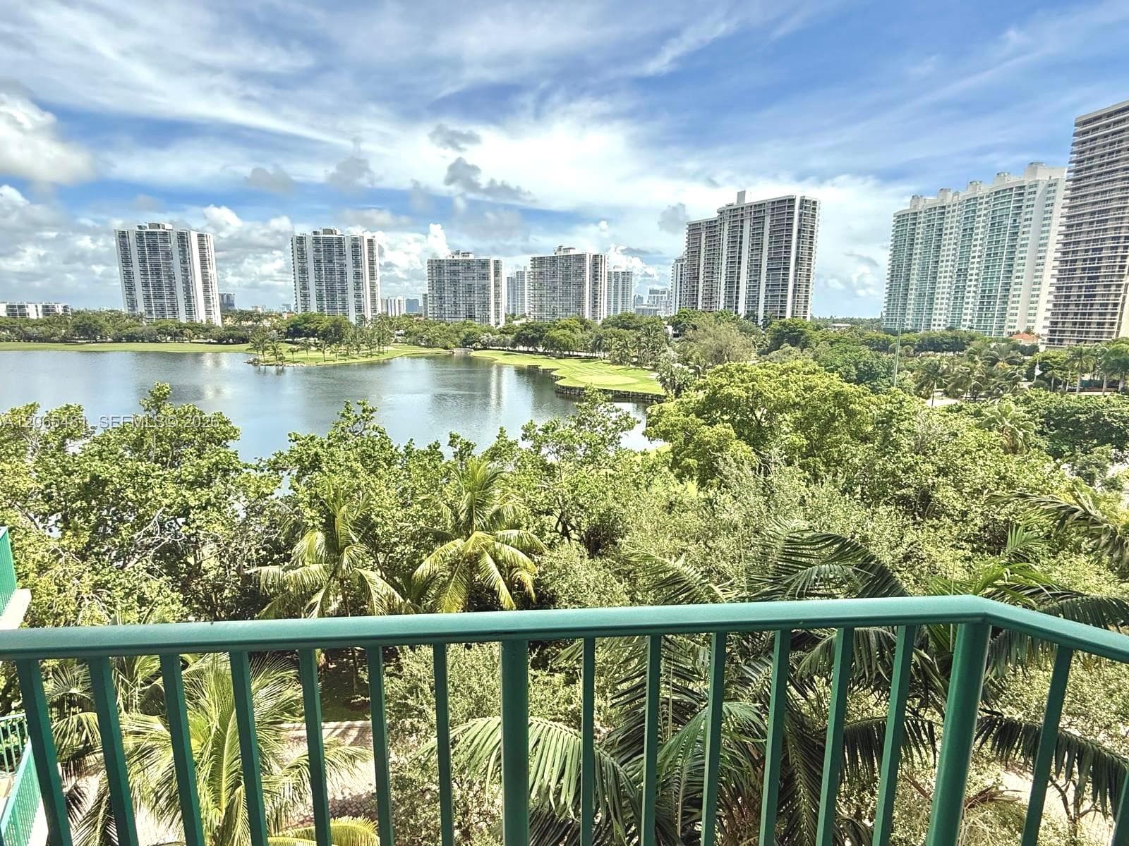 20000 E Country Club Dr # 612, Aventura, FL 33180 photo 2