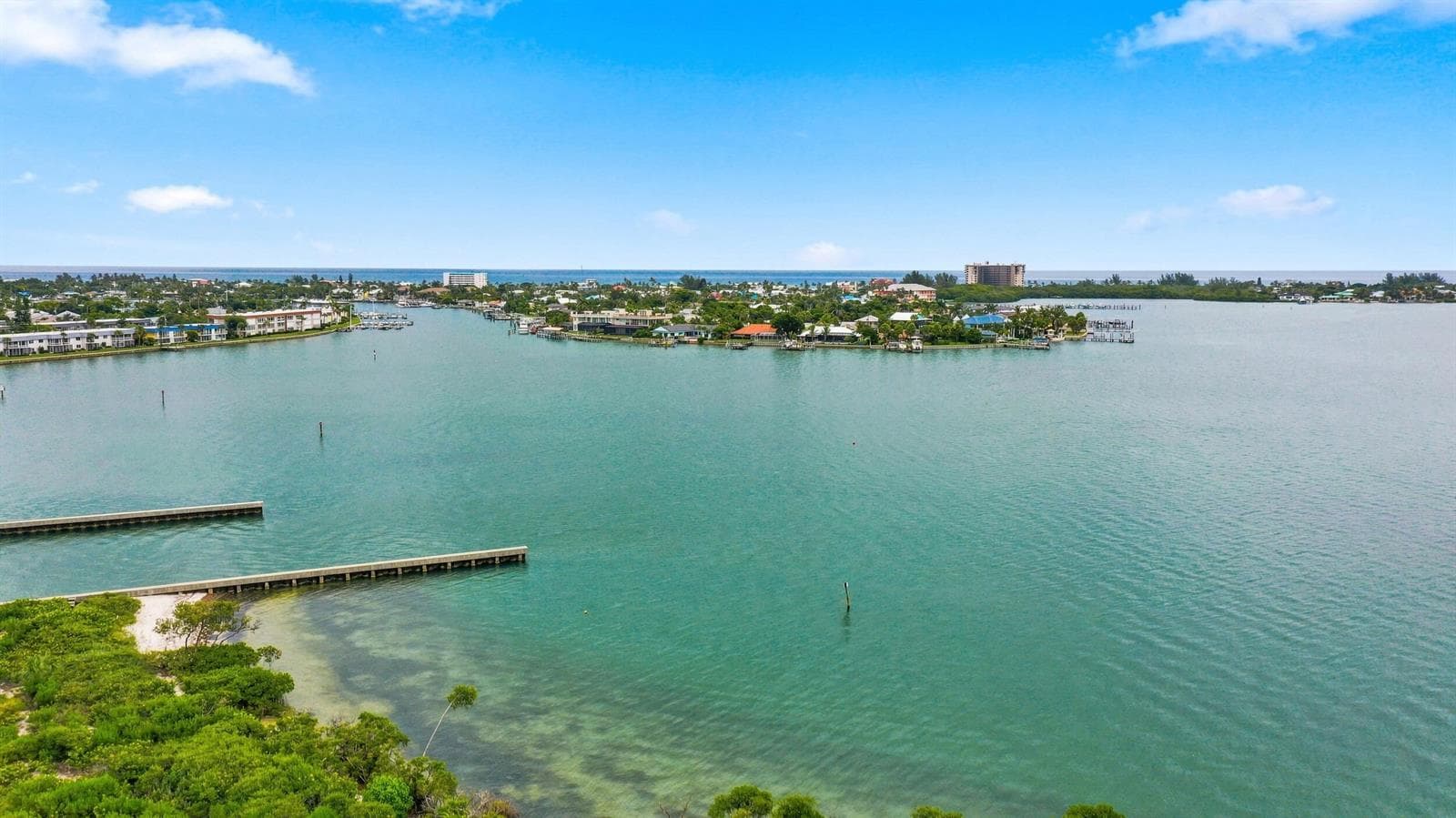 21 HARBOUR ISLE Drive W # 302, Fort Pierce, FL 34949 photo 3