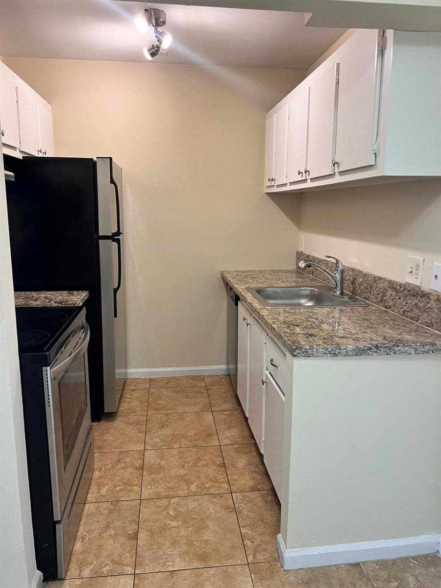 1500 N Congress Avenue # B20, West Palm Beach, FL 33401
