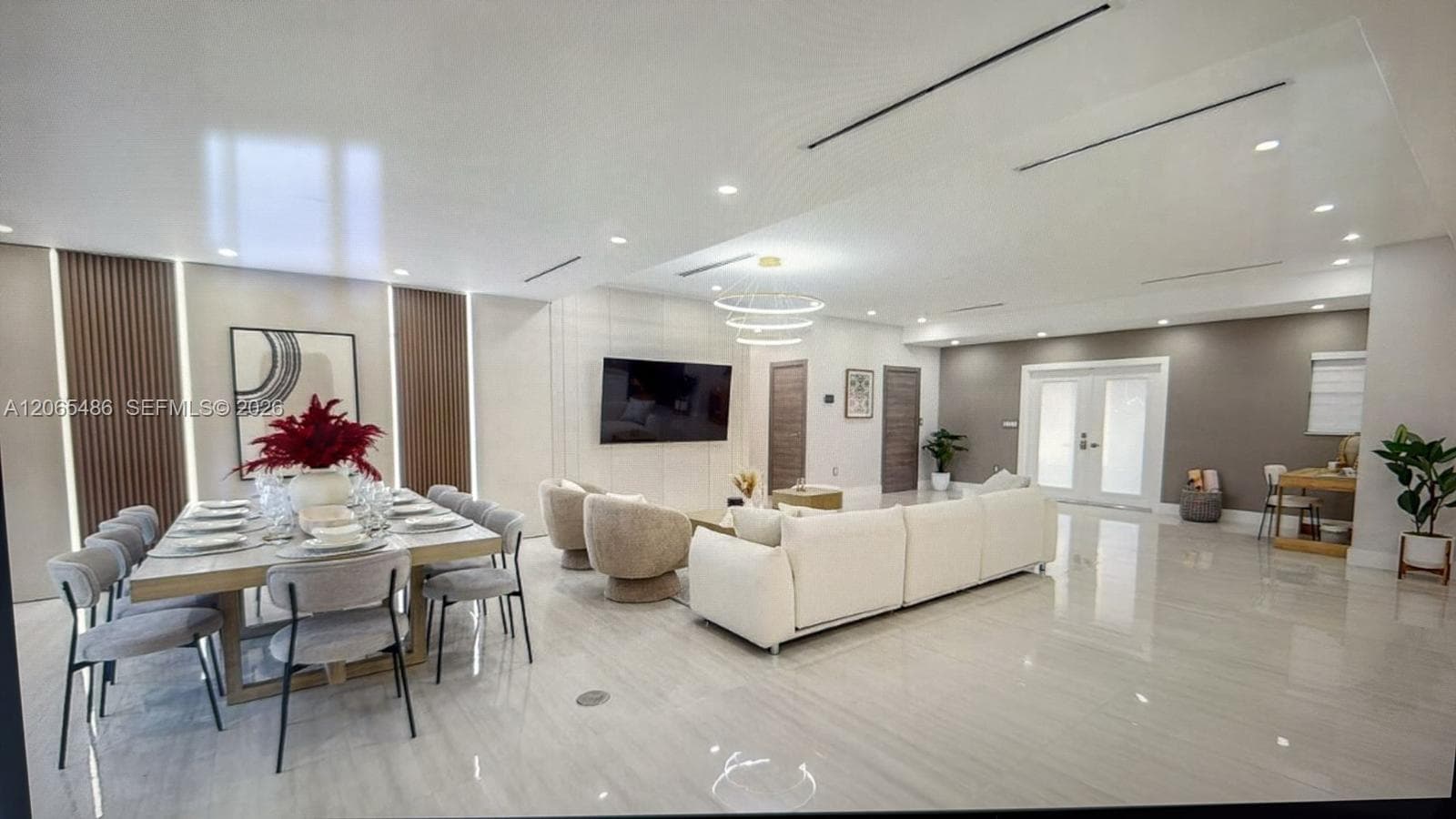 2335 NE 194th St, Miami, FL 33180 photo 5