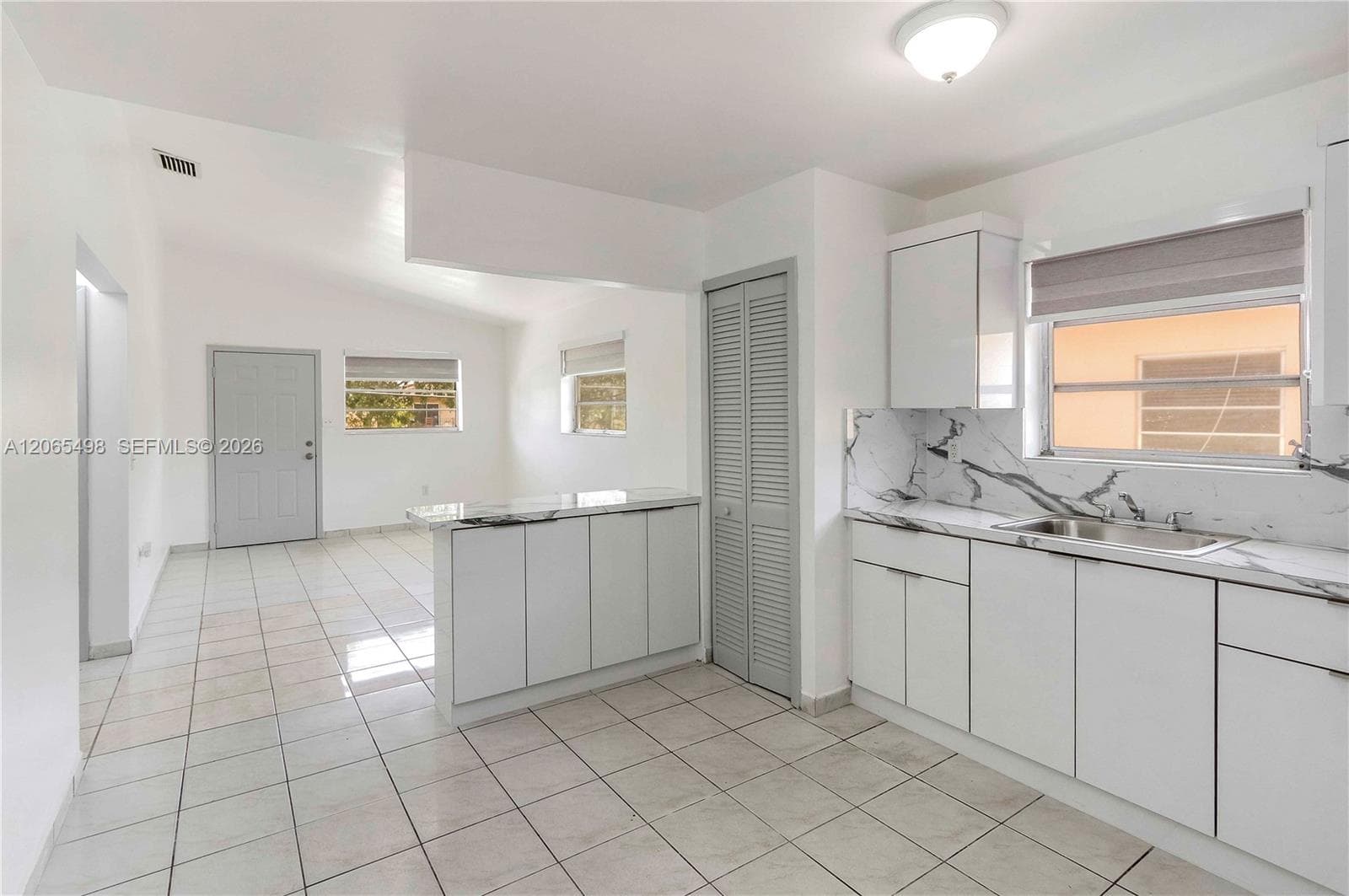 642 E 2nd Ave # A, Hialeah, FL 33010 photo 3