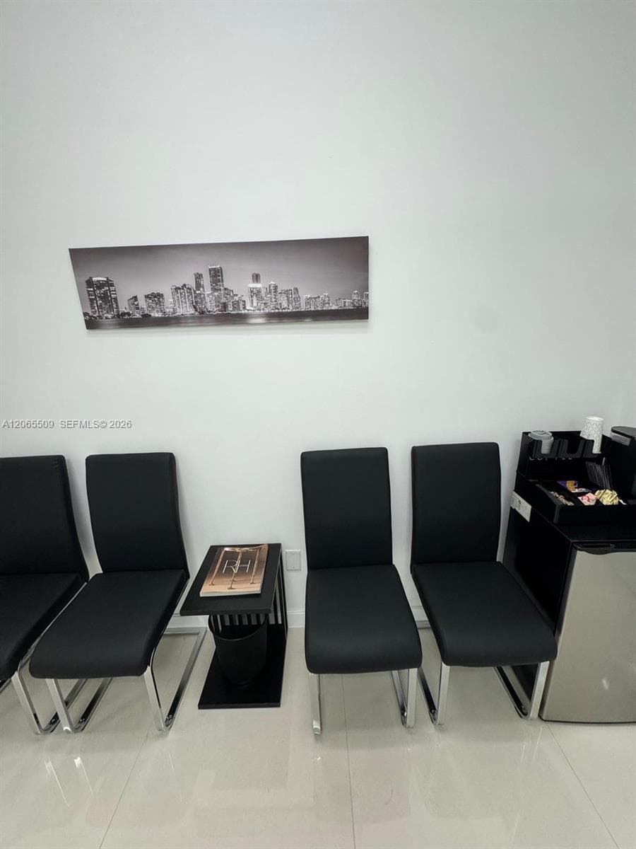 20200 W Dixie Hwy G01 Hwy, Miami, FL 33180 photo 3