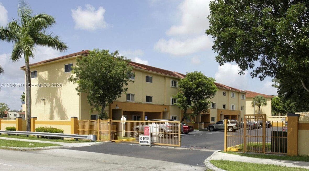 8270 SW 149th Ct # 10-209, Miami, FL 33193 photo 4