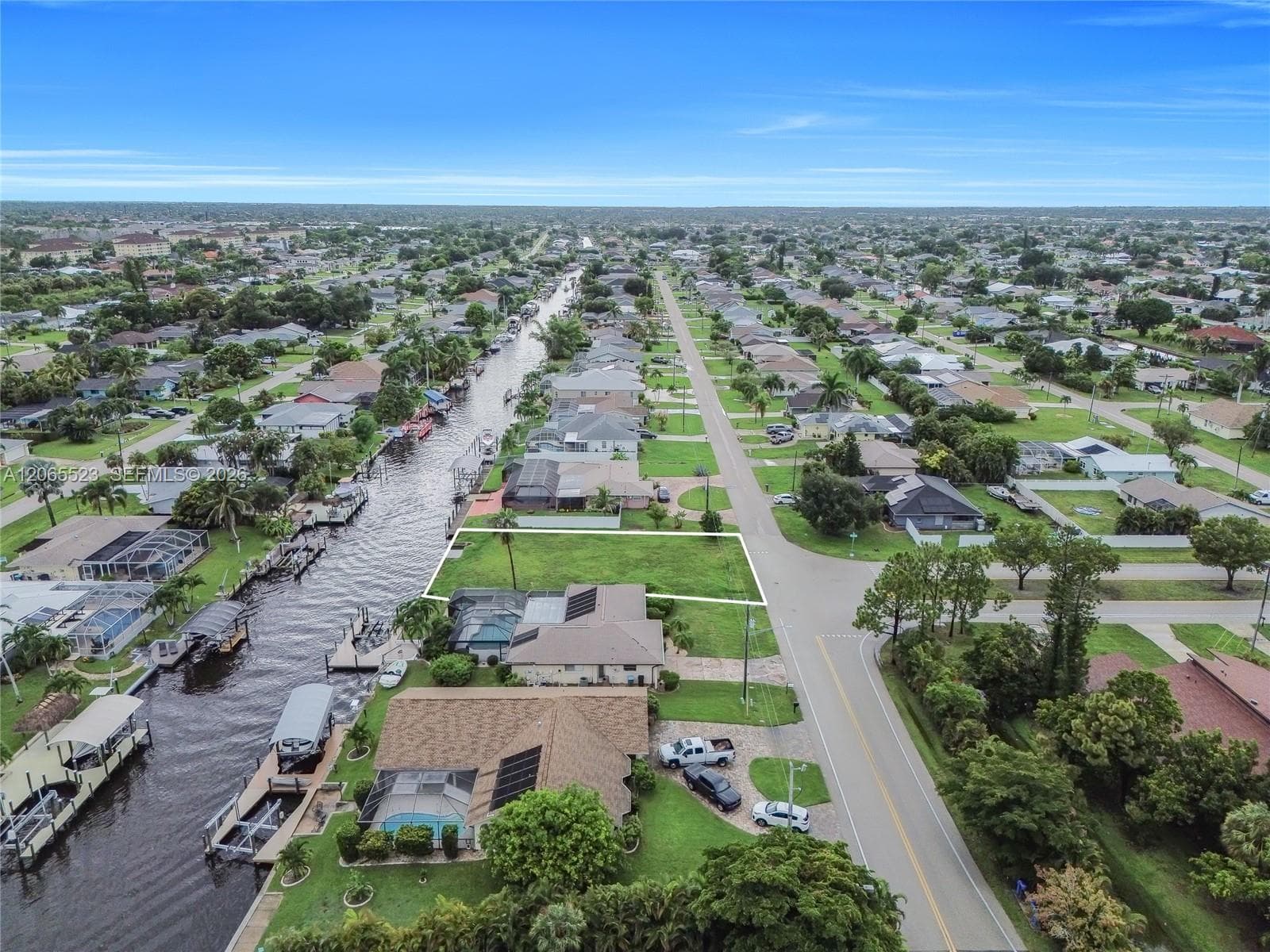 2328 SE 15 Terr, Cape Coral, FL 33990 photo 2