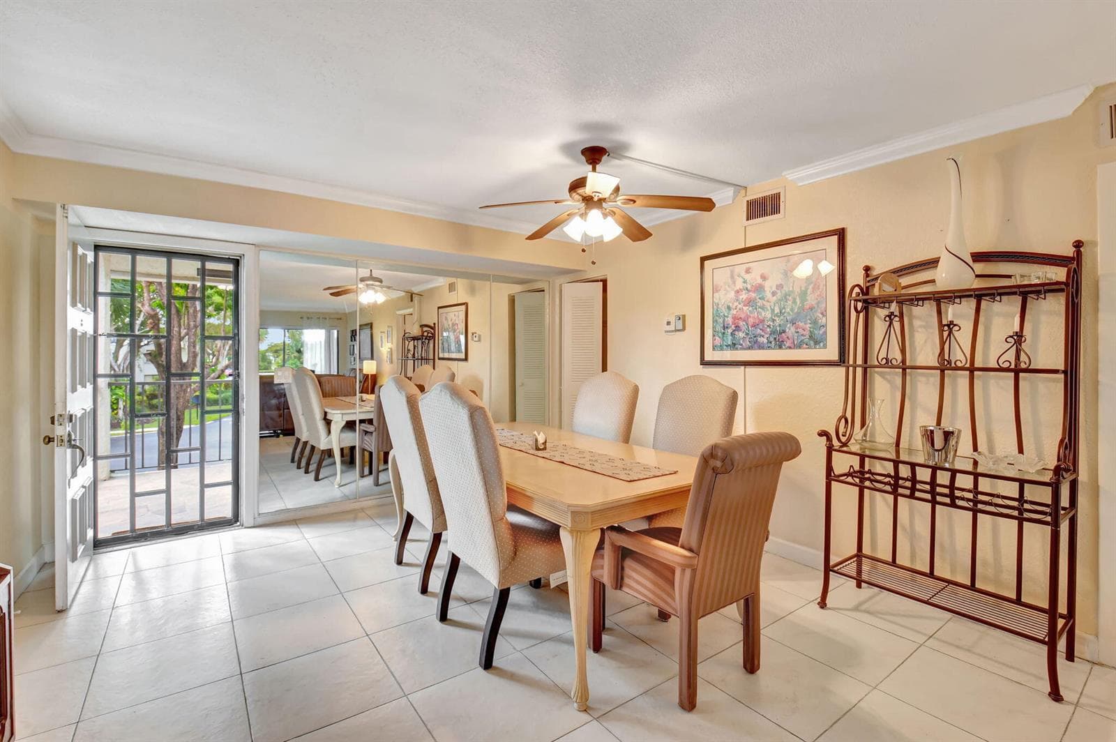 5715 FAIRWAY PARK Drive # 201, Boynton Beach, FL 33437 photo 2