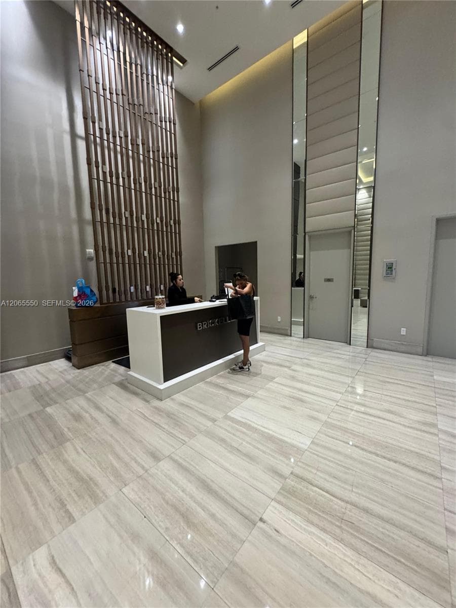 1010 SW 2nd Ave # 607, Miami, FL 33130 photo 3