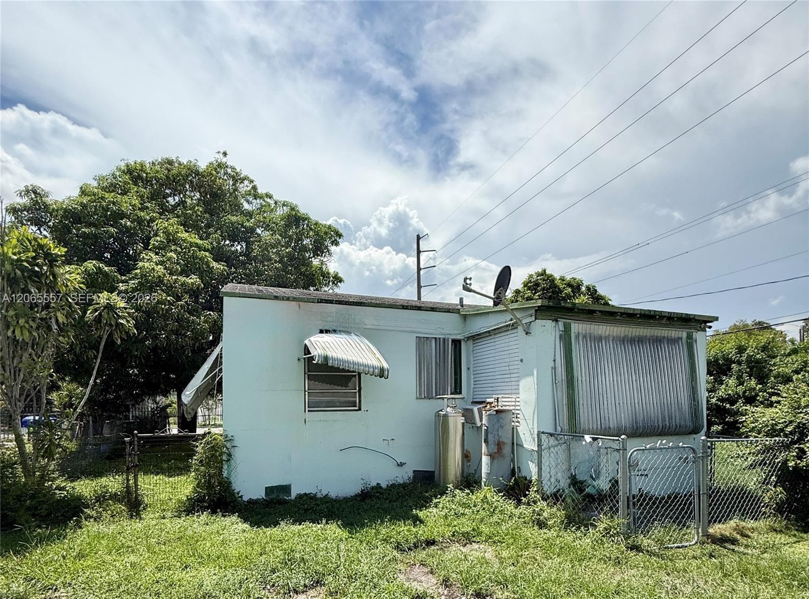6545 NW 6th Ave, Miami, FL 33150 photo 3
