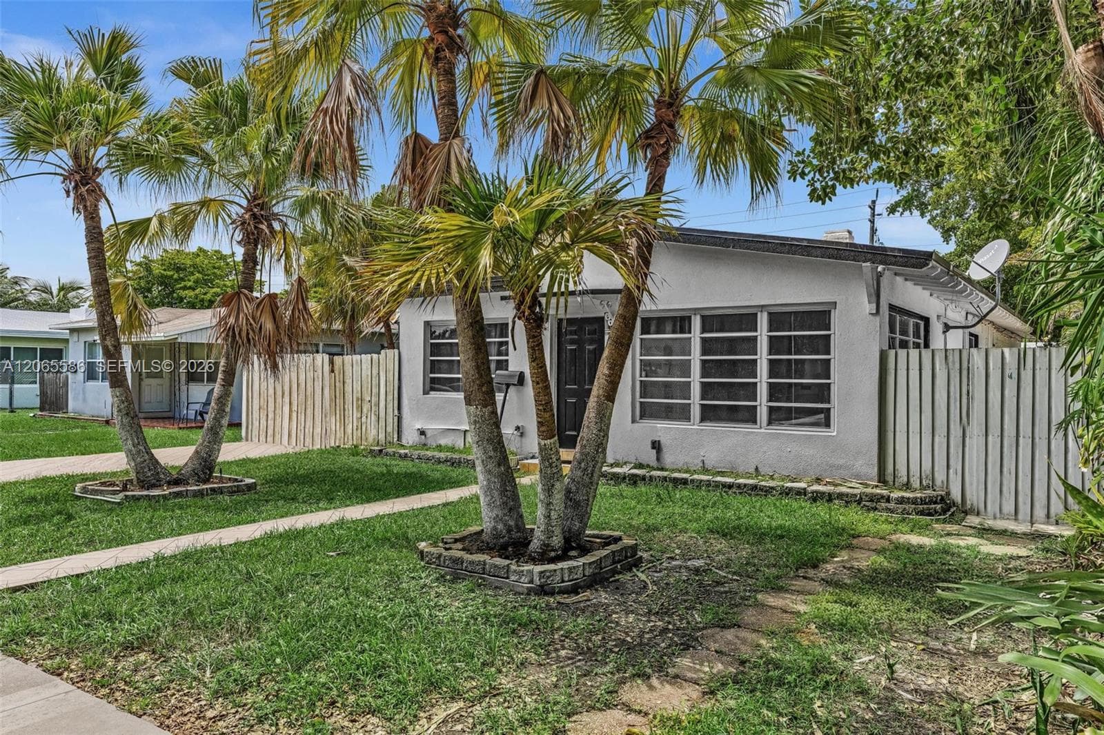 1943 Rodman St, Hollywood, FL 33020 photo 3