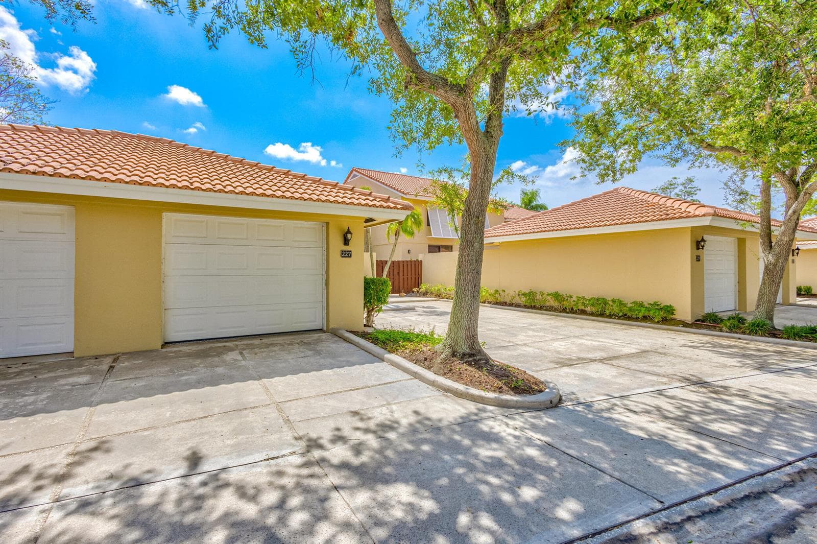 227 OLD MEADOW Way, Palm Beach Gardens, FL 33418 photo 3