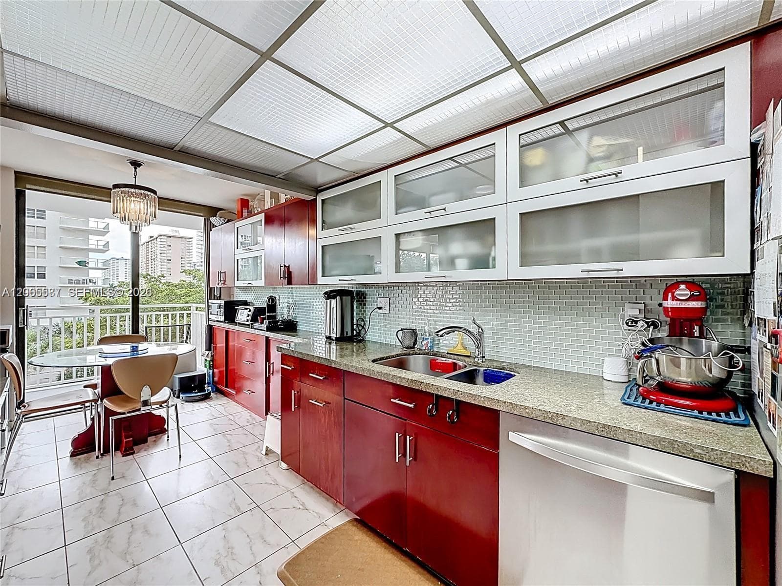 210 174th St # 409, Sunny Isles Beach, FL 33160 photo 3