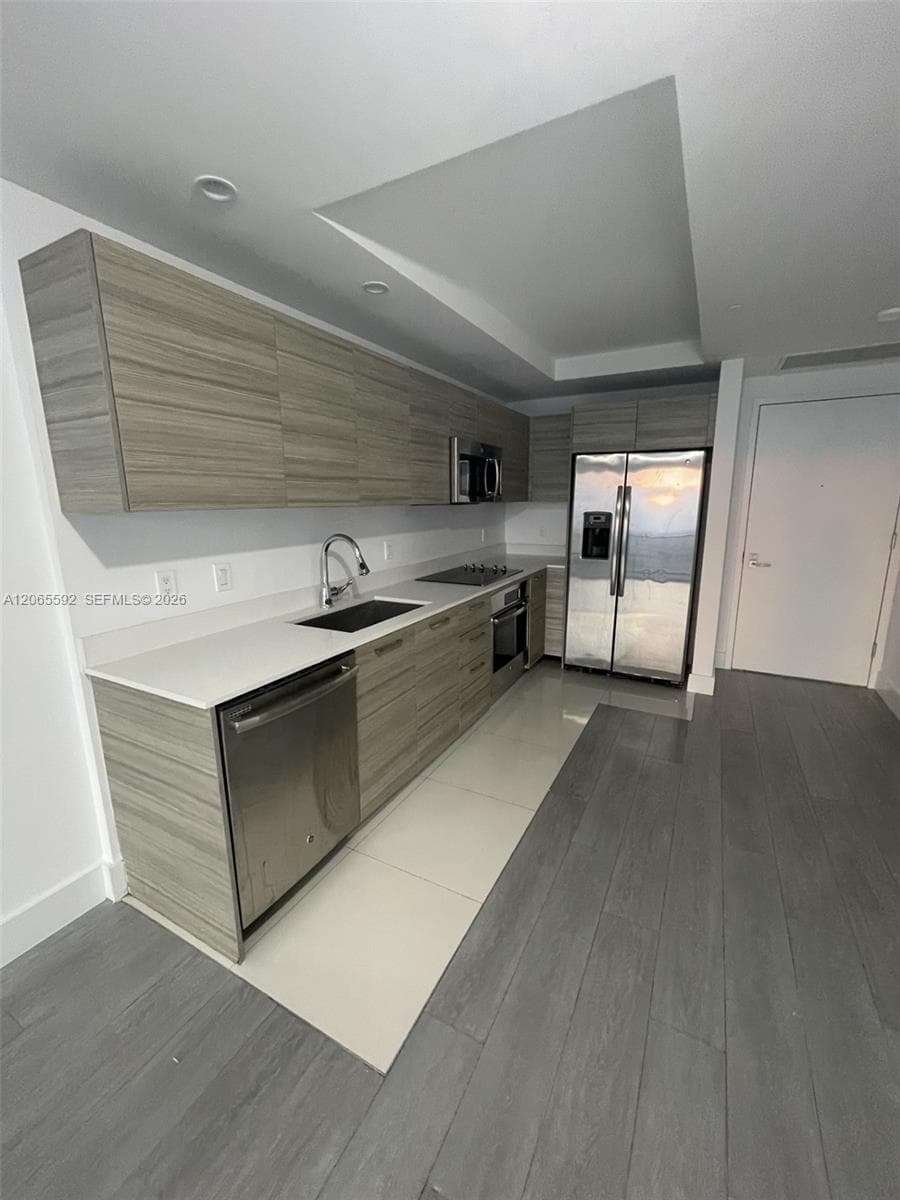 121 NE 34th St # 1810, Miami, FL 33137 photo 2