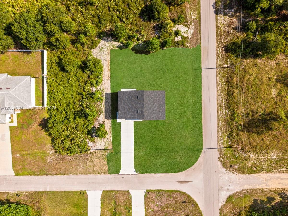 1255 Nimitz, Lehigh Acres, FL 33974 photo 5
