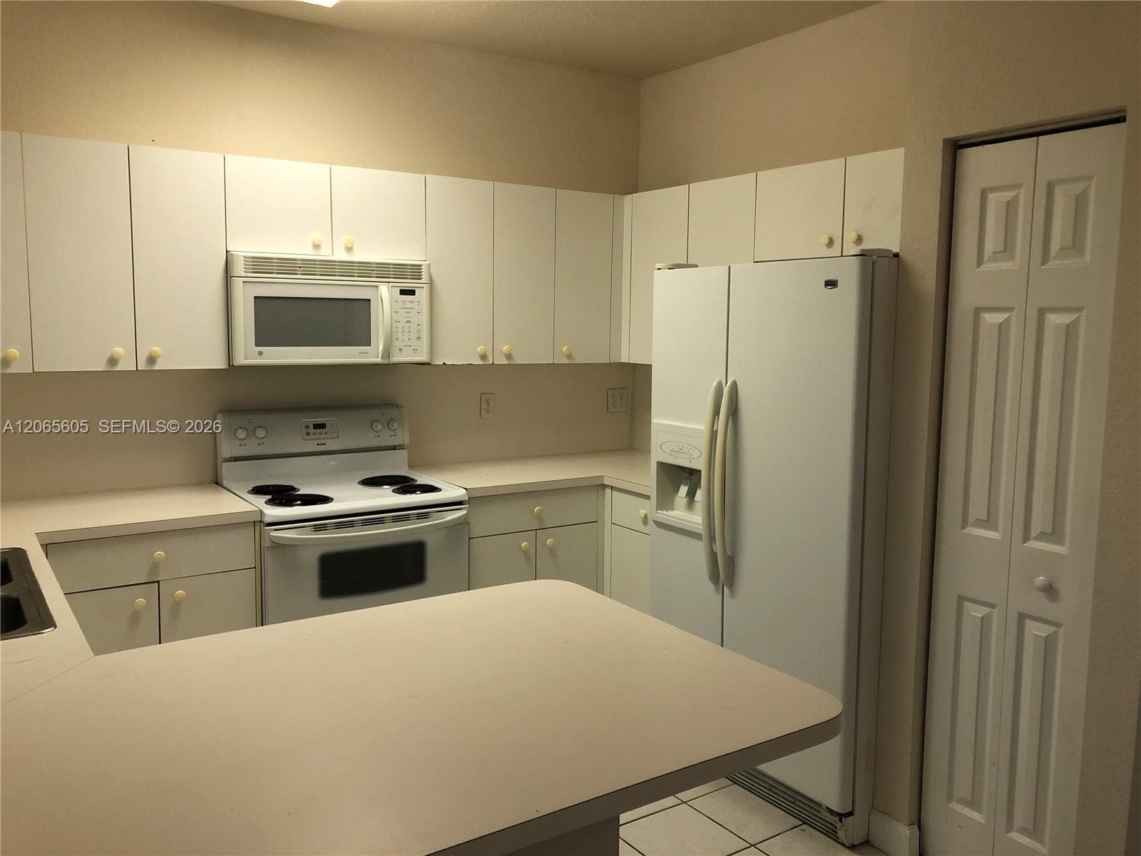 2733 NE 3rd Ct # 103, Homestead, FL 33033 photo 3