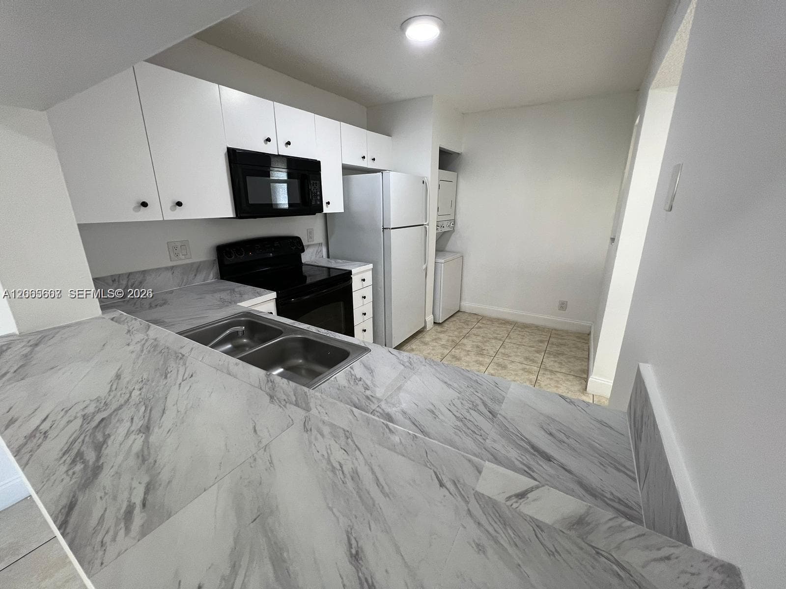 2421 NW 56th Ave # 2-103, Lauderhill, FL 33313 photo 2