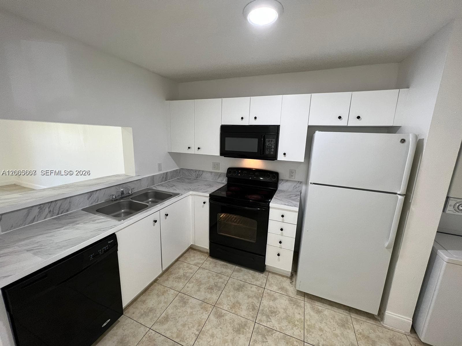 2421 NW 56th Ave # 2-103, Lauderhill, FL 33313 photo 3