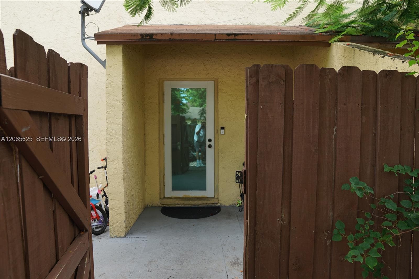 4332 NW 3rd Terrace, Deerfield Beach, FL 33064 photo 4