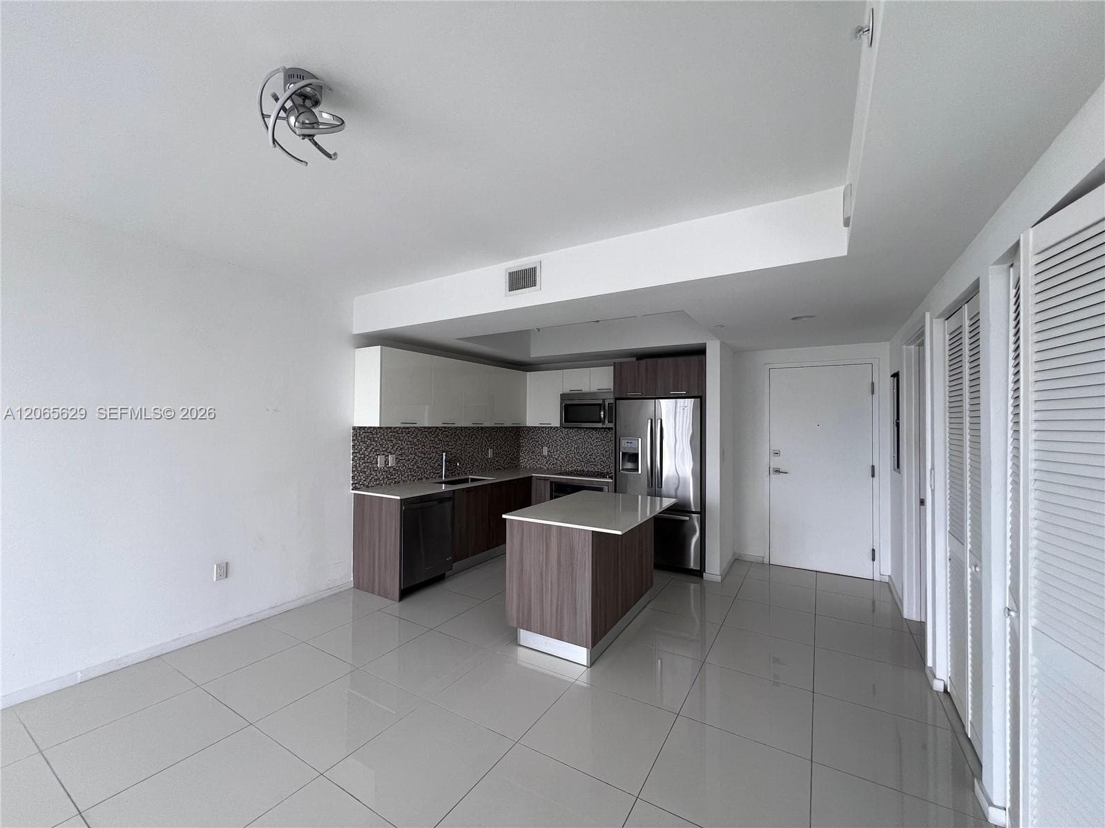 5300 Paseo Blvd # 1807, Doral, FL 33166 photo 3
