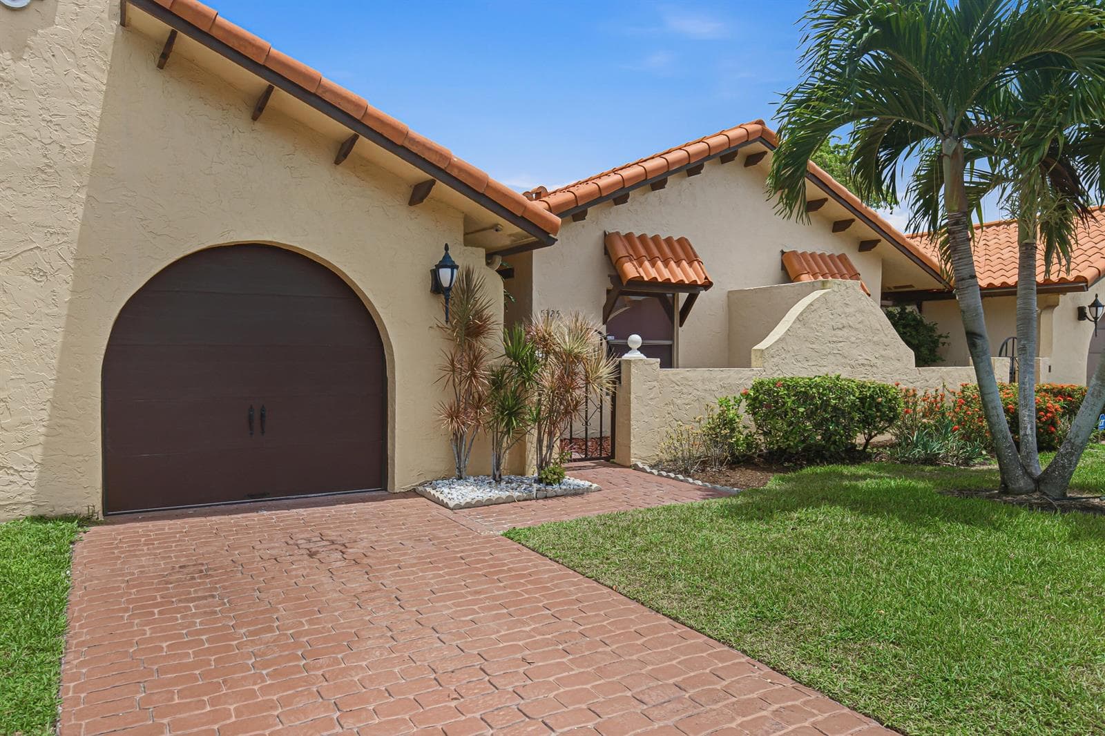 5325 S Bolero Circle, Delray Beach, FL 33484 photo 3