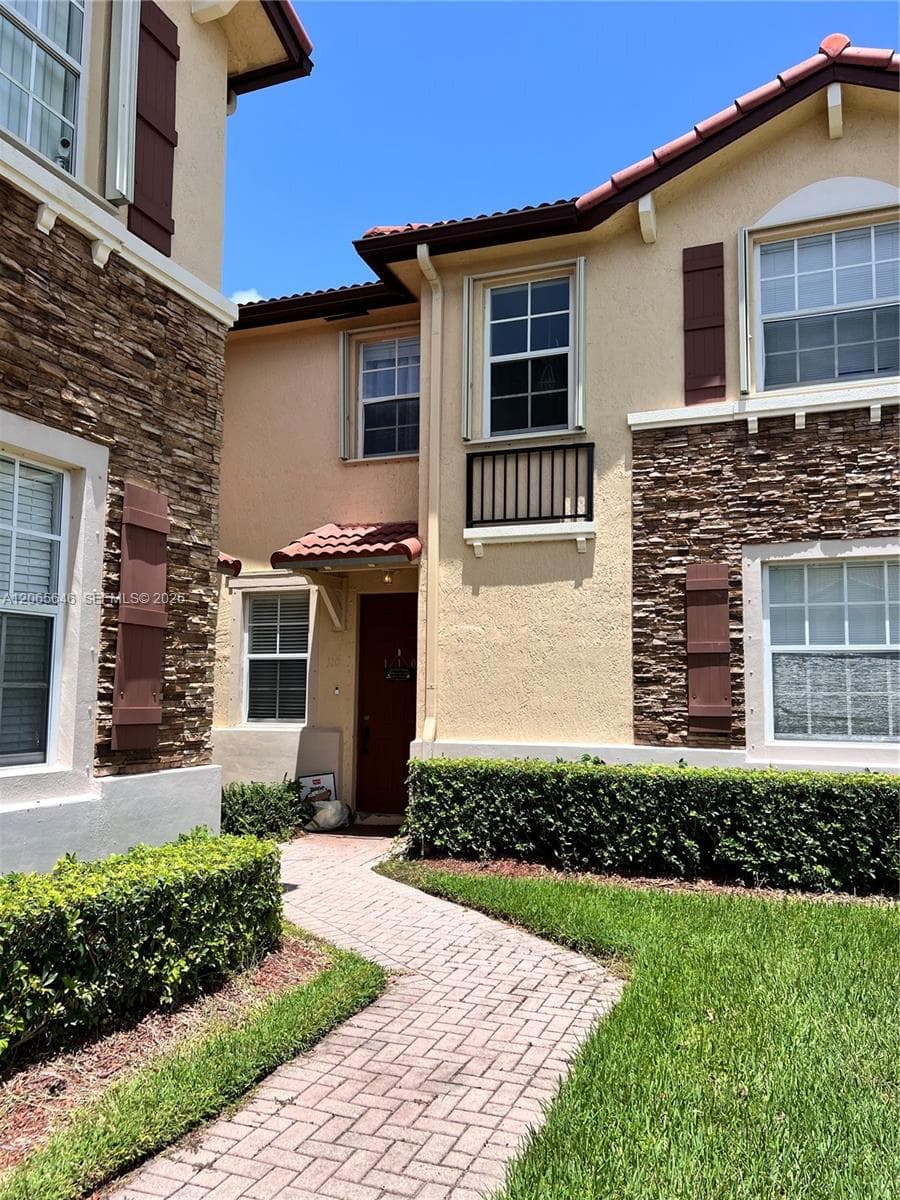 1720 NE 33rd Ave # 110-5, Homestead, FL 33033 photo 2