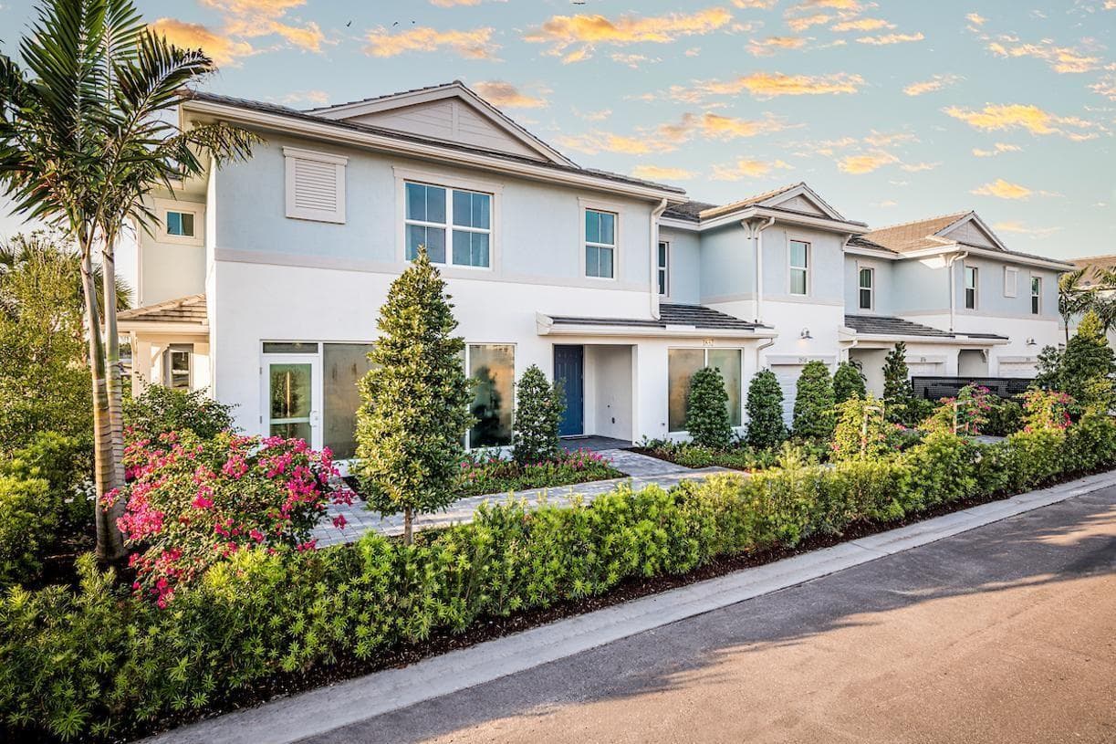 558 SANDERLING Circle # 558, Deerfield Beach, FL 33442 photo 4