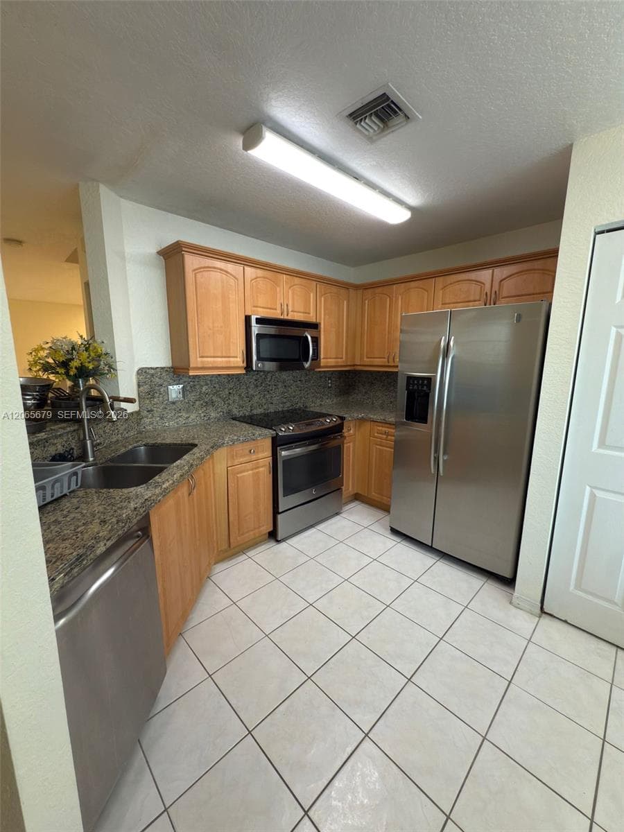 1105 SW 44th Way # 1105, Deerfield Beach, FL 33442 photo 4