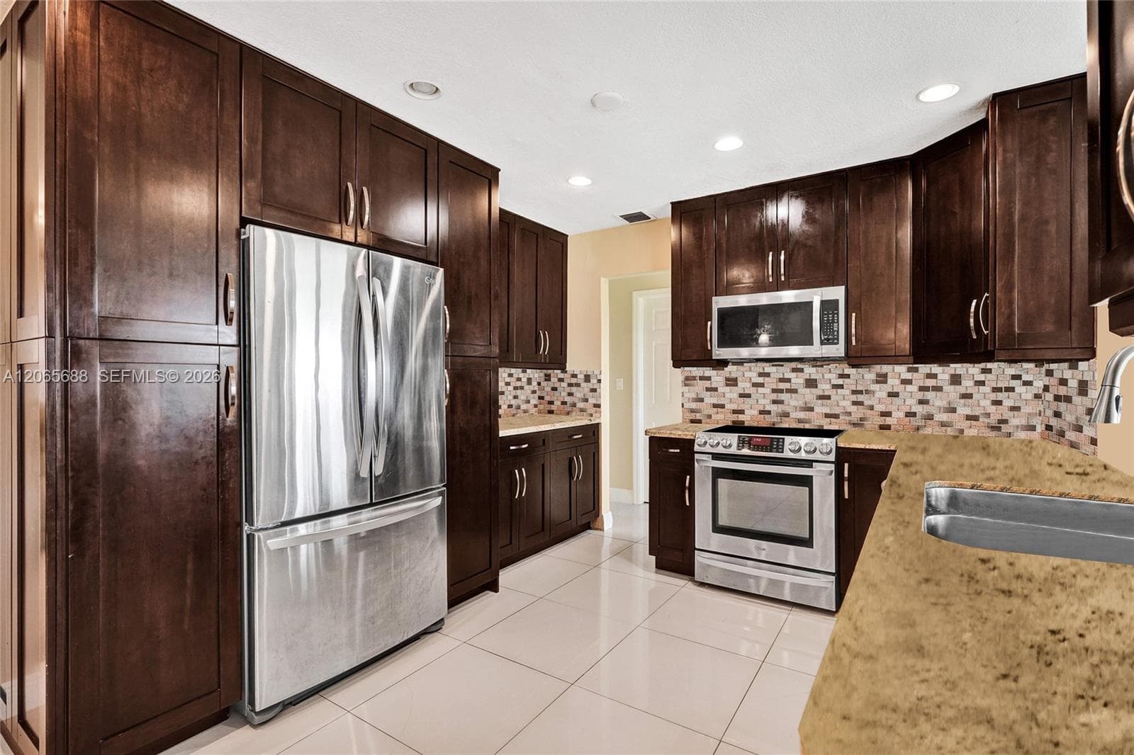 215 SE 3rd Ave # 501C, Hallandale Beach, FL 33009 photo 3