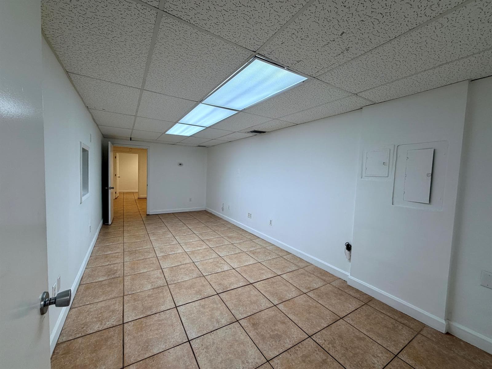 407 NW 10TH Terrace # 407, Hallandale Beach, FL 33009 photo 4