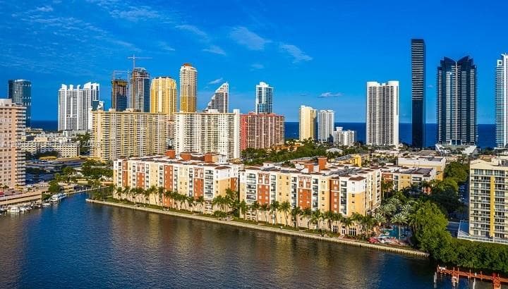 17150 N Bay Rd # 2602, Sunny Isles Beach, FL 33160 photo 3