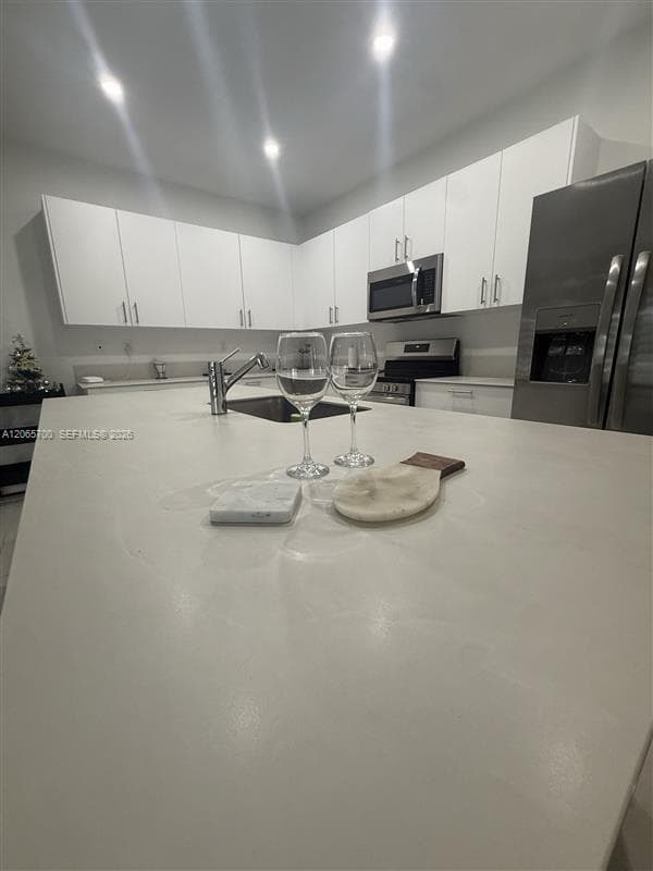 2619 SE 24th Ct, Homestead, FL 33035 photo 4