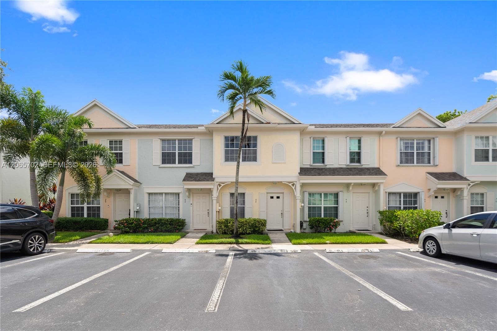 38 Truman Dr, Weston, FL 33326 photo 2