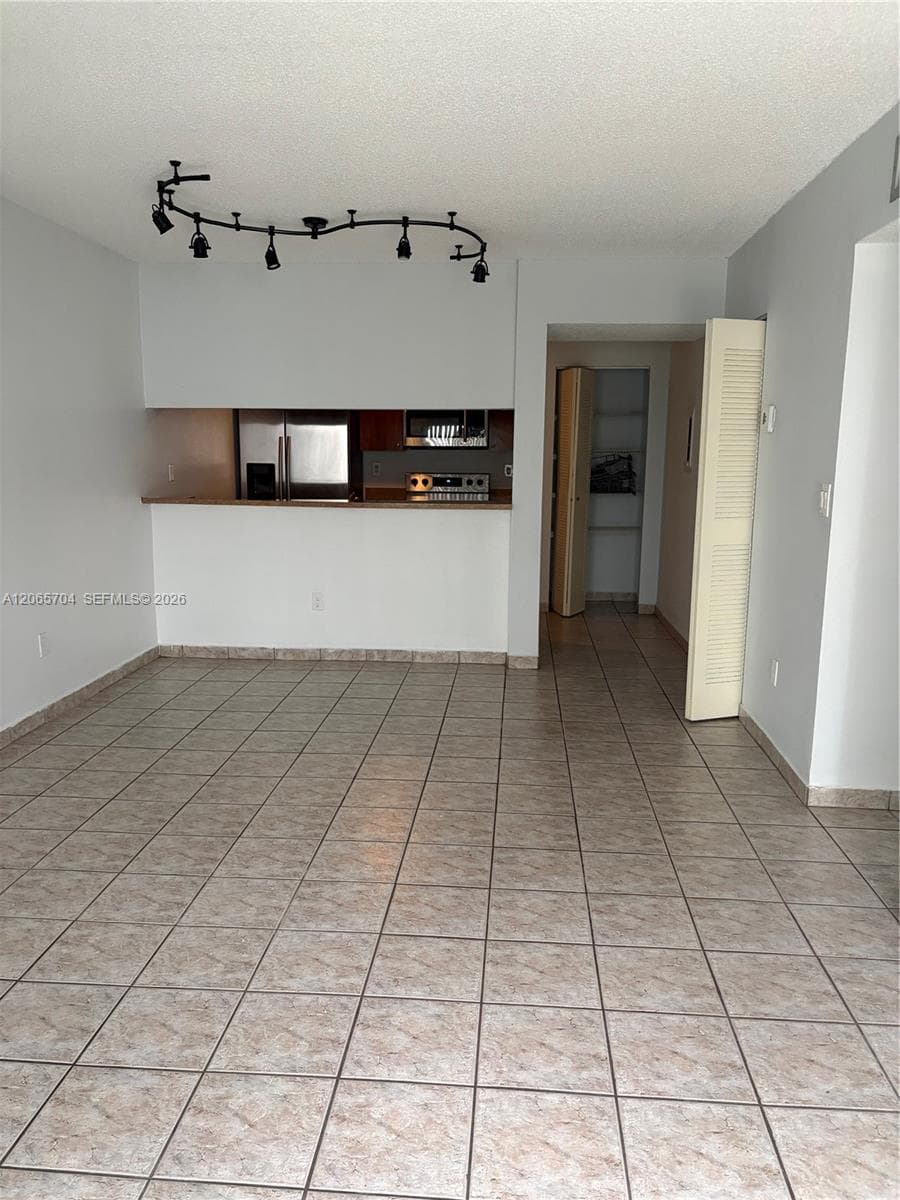 18236 Mediterranean Blvd # 3-12, Hialeah, FL 33015 photo 5