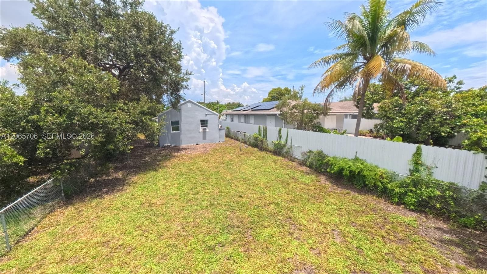 3156 NW 55th St, Miami, FL 33142