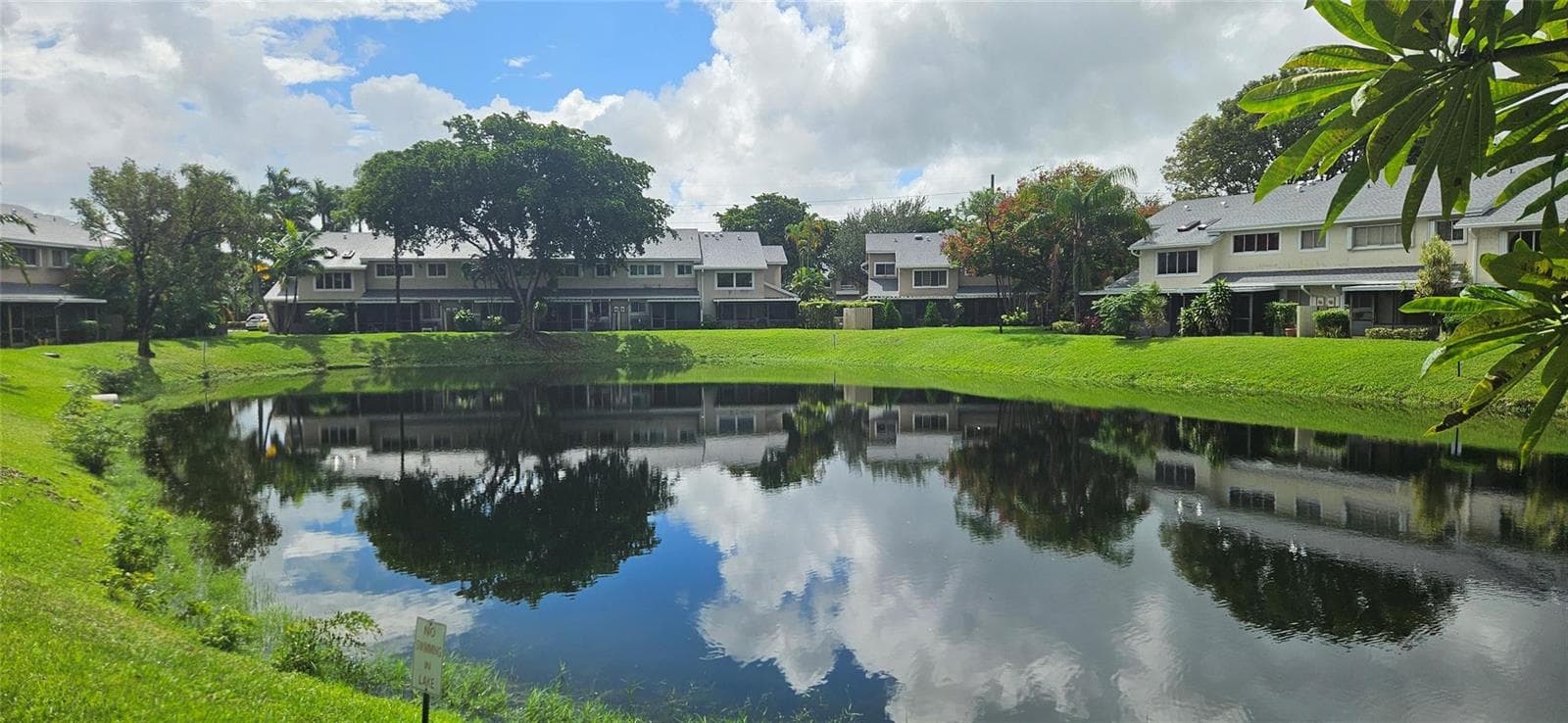 2262 Discovery Circle, Deerfield Beach, FL 33442 photo 2