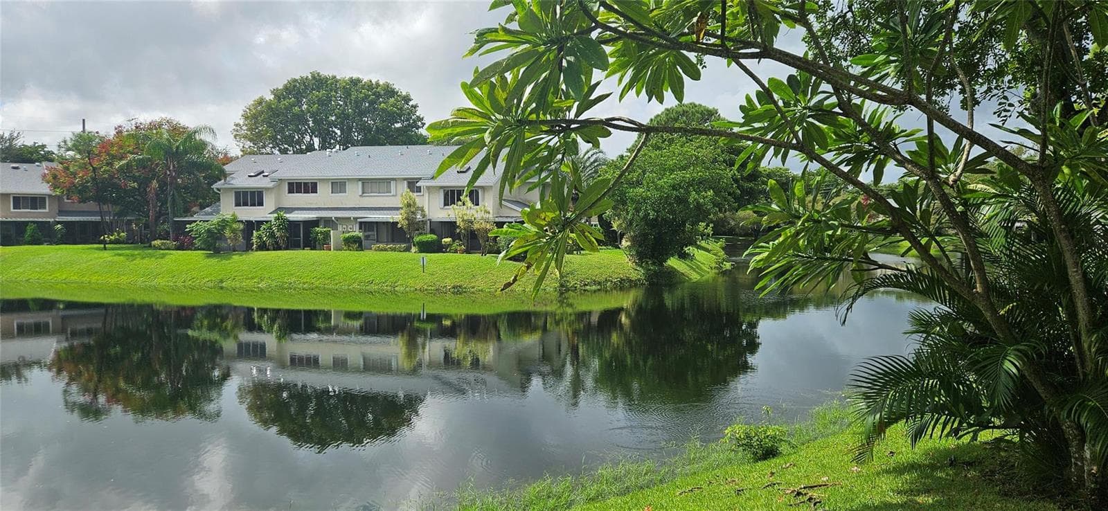 2262 Discovery Circle, Deerfield Beach, FL 33442 photo 3