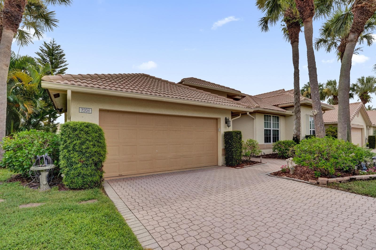 7204 ASHFORD Lane, Boynton Beach, FL 33472 photo 2