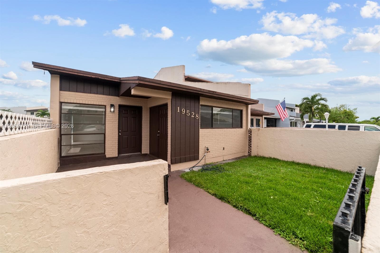 19528 NW 55th Cir Pl # 19528, Miami Gardens, FL 33055 photo 3