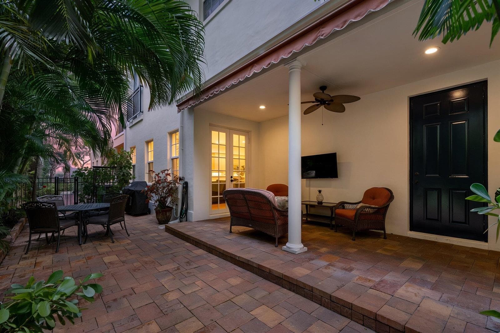 1057 E HERITAGE CLUB Circle, Delray Beach, FL 33483 photo 3
