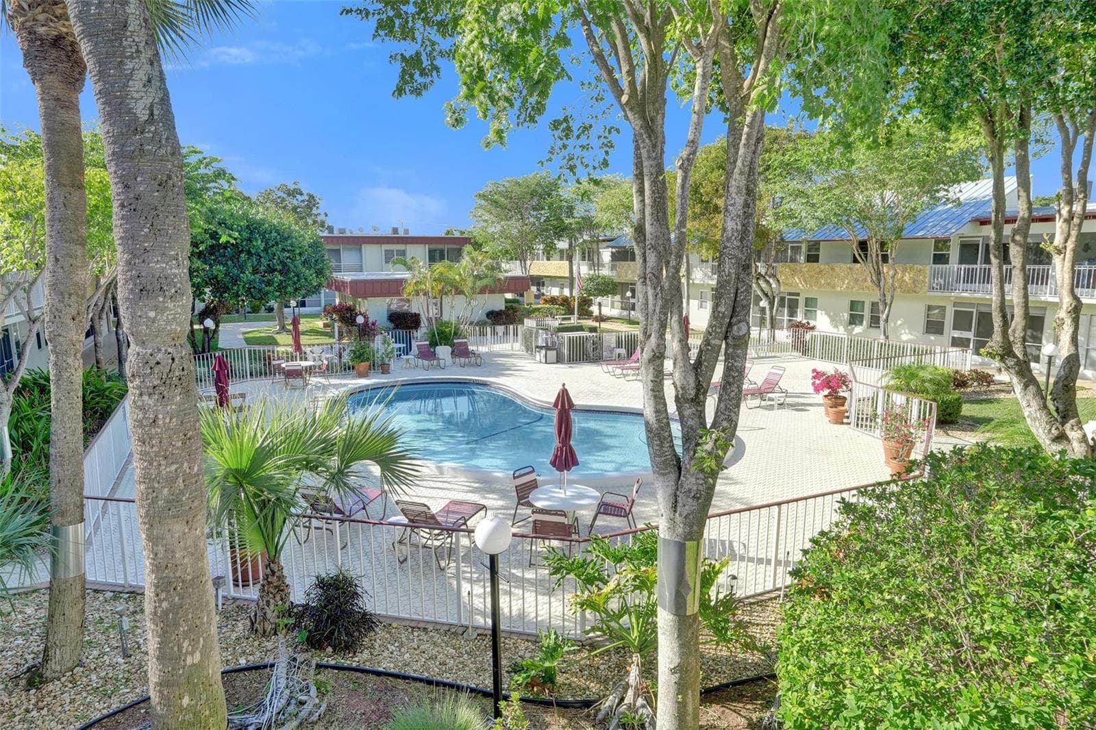 860 SE 6TH Avenue # 410, Deerfield Beach, FL 33441 photo 5