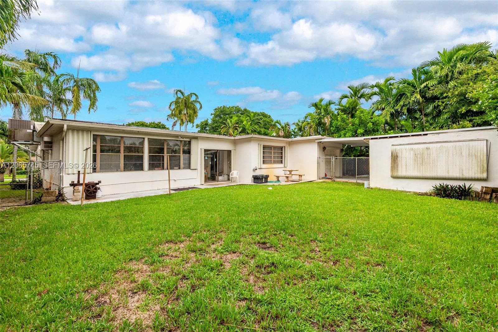 5013 Arthur St, Hollywood, FL 33021 photo 5