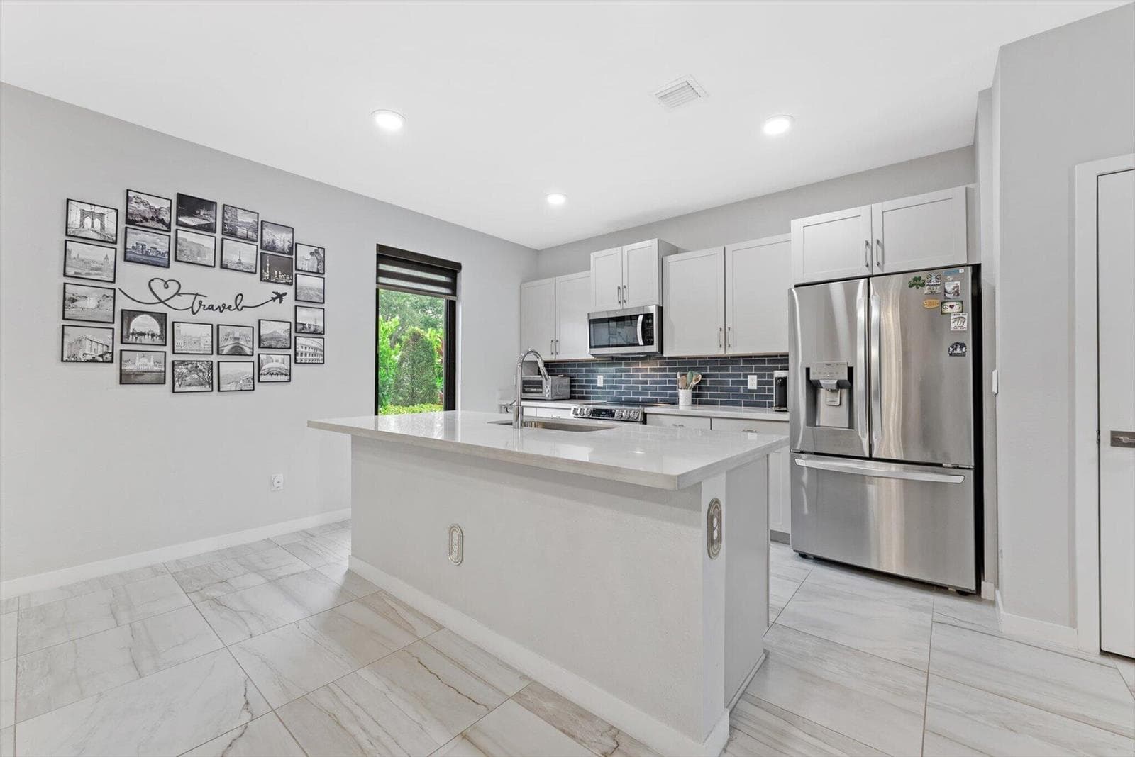 405 NW 17th Street, Fort Lauderdale, FL 33311 photo 5