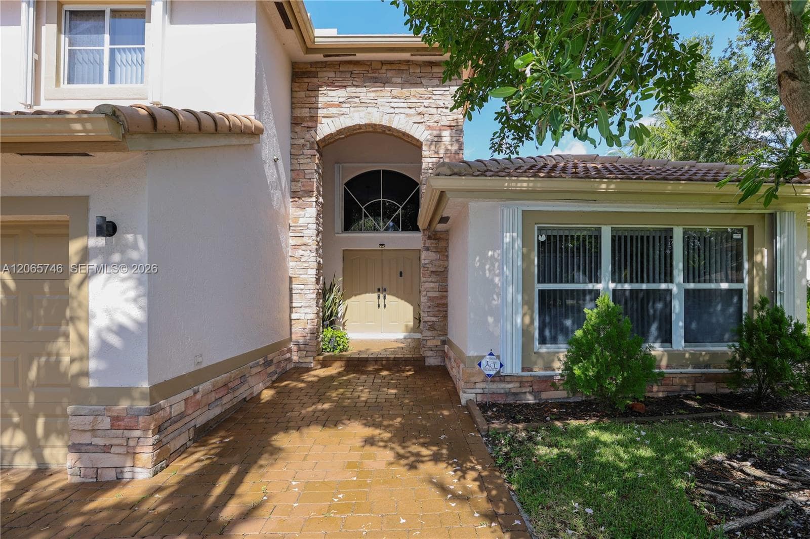 843 NW 131st Ave, Sunrise, FL 33325 photo 4