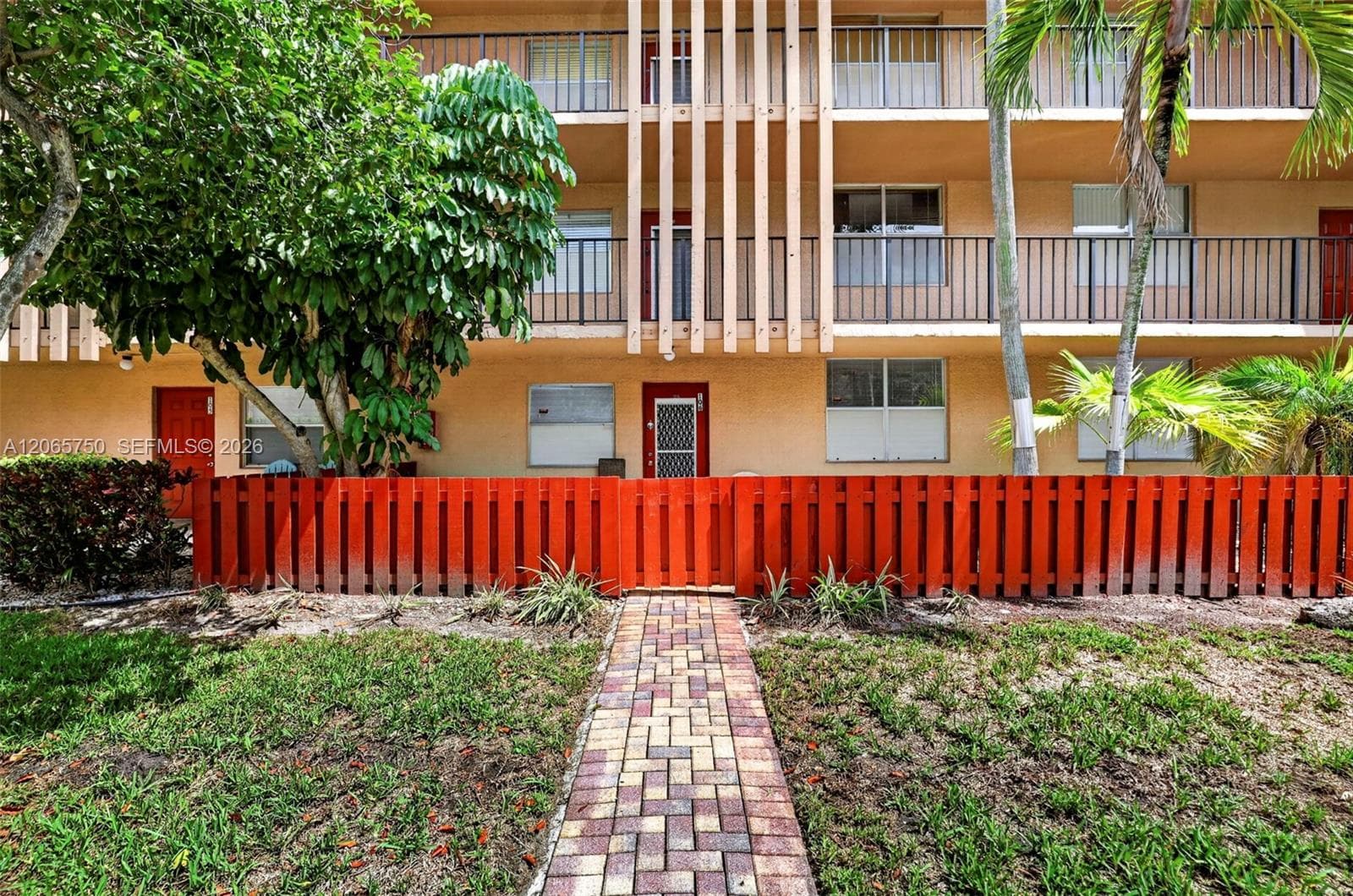 7301 NW 1st St # 106, Margate, FL 33063 photo 2