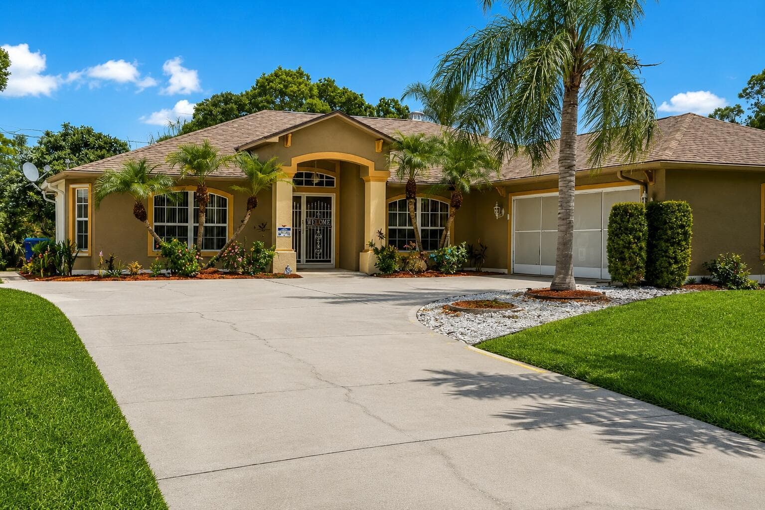 173 Easy Street, Sebastian, FL 32958