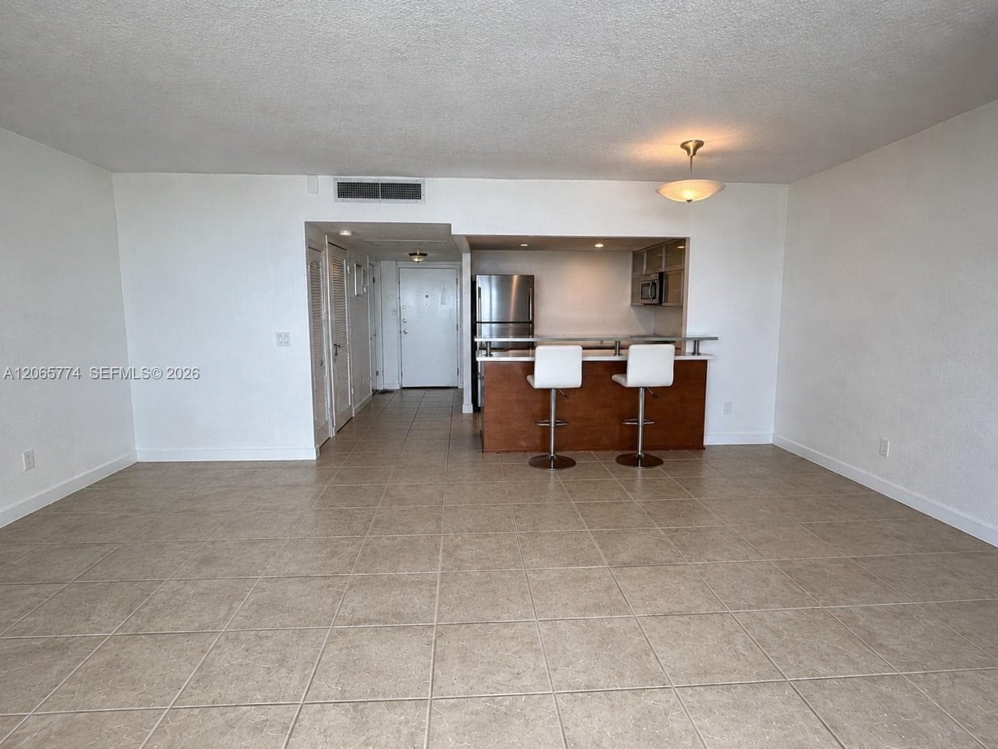 5401 Collins Ave # 832, Miami Beach, FL 33140 photo 5