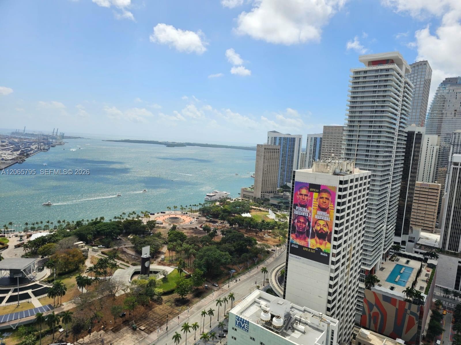 244 Biscayne Blvd # 3707, Miami, FL 33132 photo 5