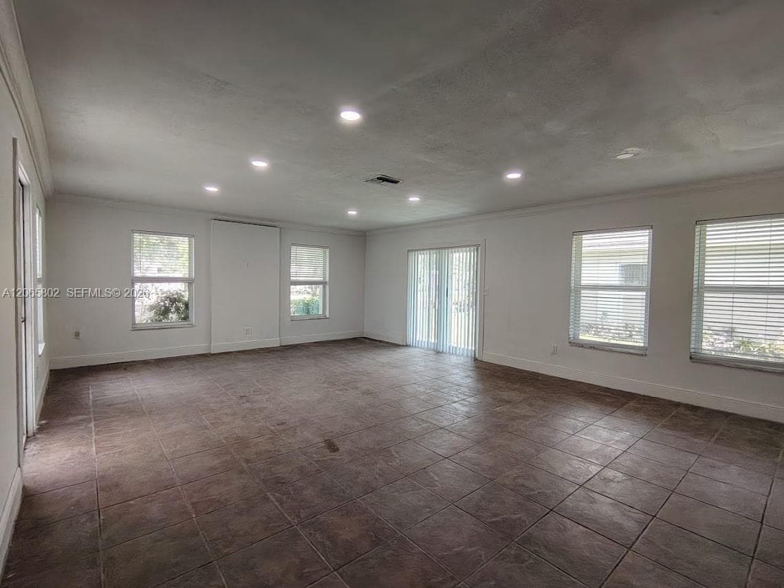 3141 N 73rd Ave, Hollywood, FL 33024 photo 5