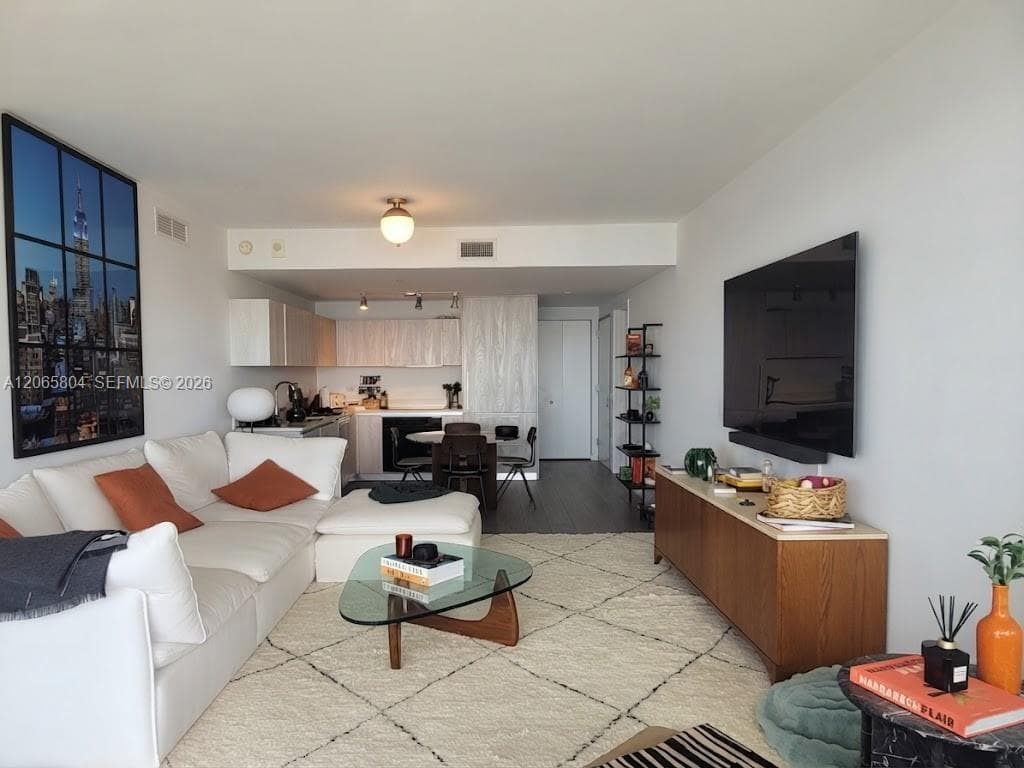 3131 NE 7th Ave # 4404, Miami, FL 33137 photo 2