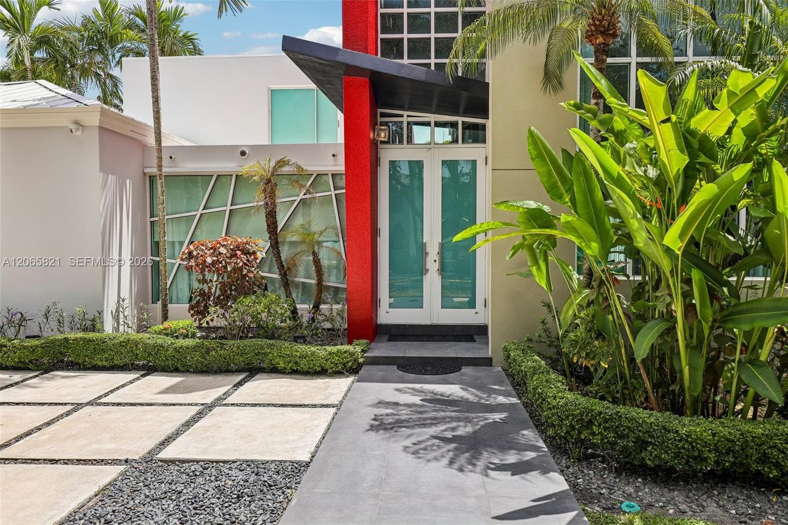 16581 NW 84th Ave, Miami Lakes, FL 33016 photo 5